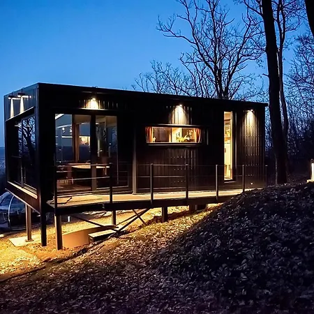 Villa Forrest Boutique *